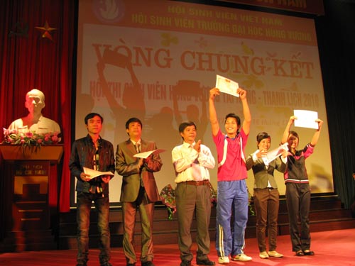 album Thanhlich2010_7.jpg