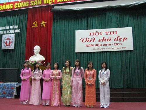 album vietchudep_10_11.jpg
