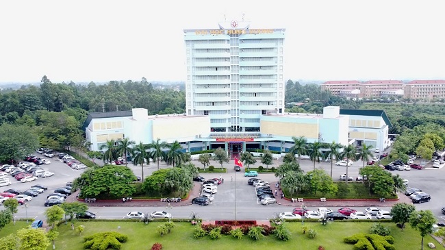 HVU san sang chao don tan sinh vien K22 nhap truong ngay 24/8/2024