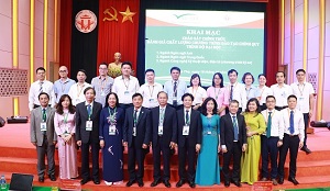Khai mac dot khao sat chinh thuc danh gia ngoai chat luong chuong trinh dao tao DHCQ tai Truong Dai hoc Hung Vuong