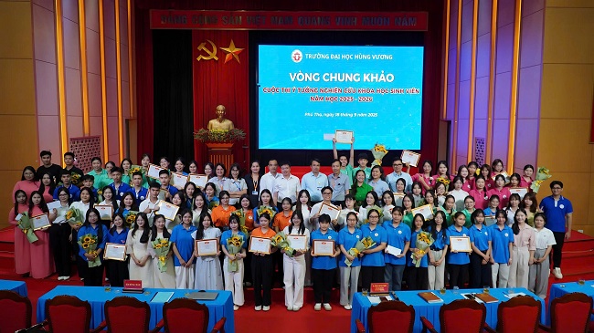 Vong chung khao Cuoc thi “Y tuong NCKH sinh vien” nam hoc 2025-2026 thanh cong tot dep