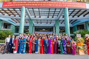  Gap mat ky niem ngay Nha giao Viet Nam 20/11/2024