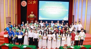 Chung khao Cuoc thi “Y tuong NCKH sinh vien” Truong Dai hoc Hung Vuong nam hoc 2024 - 2025