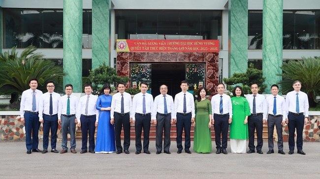 Hoi nghi cong bo Quyet dinh chi dinh BCH Dang bo nhiem ky 2025-2030, Nghi quyet thanh lap don vi moi, Quyet dinh bo nhiem can bo
