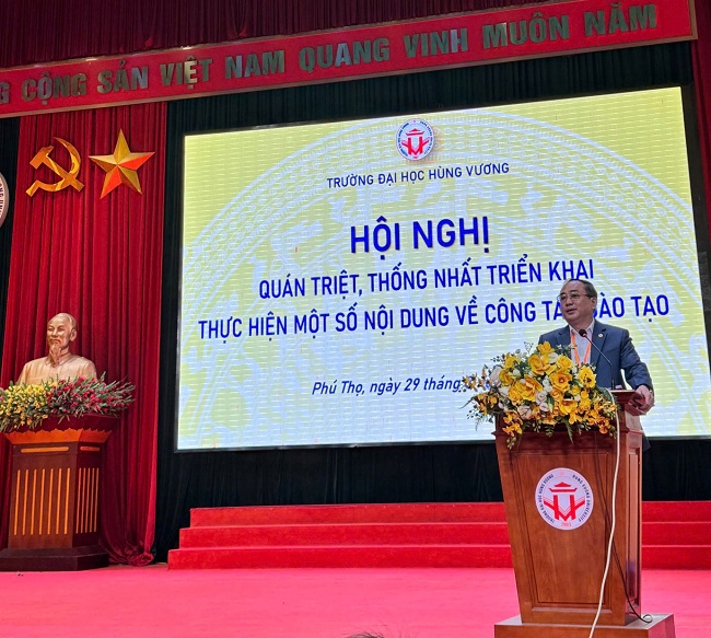 Hoi nghi quan triet, thong nhat trien khai thuc hien mot so noi dung ve cong tac dao tao gan voi chuyen doi so