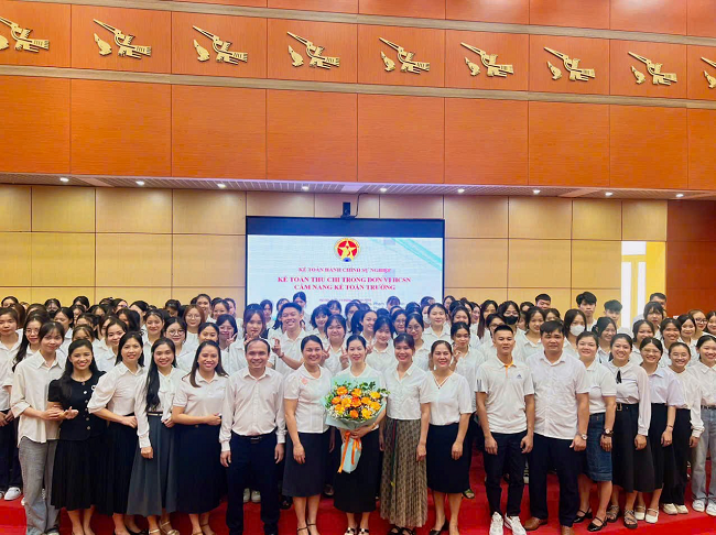 Hoi nghi tap huan “Cam nang ke toan truong - ky 3: Ke toan thu, chi trong don vi hanh chinh su nghiep - goc nhin thuc tien”