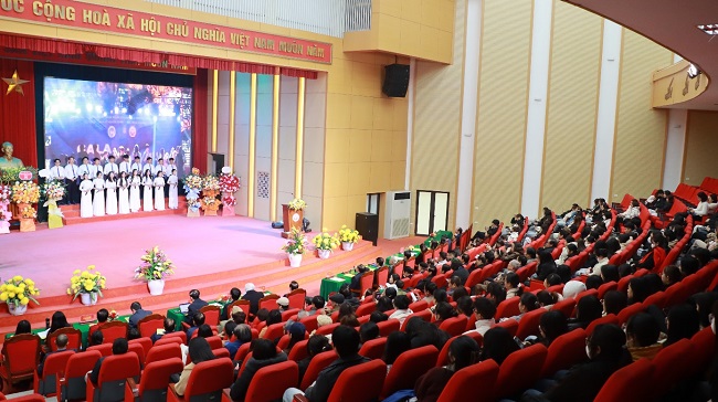 Ngay tho Viet Nam lan thu 23 - Nguyen Tieu At Ty nam 2025 thanh cong tot dep