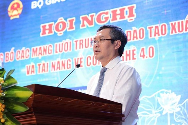 Truong Dai hoc Hung Vuong tham gia mang luoi trung tam dao tao xuat sac va tai nang ve cong nghe 4.0