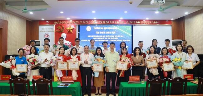 Truong Dai hoc Hung Vuong to chuc Toa dam chao mung ngay Khoa hoc va Cong nghe Viet Nam nam 2025