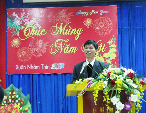 Truong DH Hung Vuong to chuc gap mat nghien cuu sinh trong va ngoai nuoc