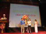 An tuong mua thu 2010 – mon qua chao don sinh vien K8