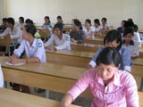 Thong bao tuyen sinh TCSP Tieu hoc, TCSP Mam non nam 2010