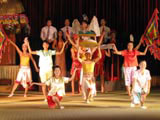 Gianh giai nhat toan doan hoi thi “Tieng hat hoc sinh – sinh vien” nam 2010