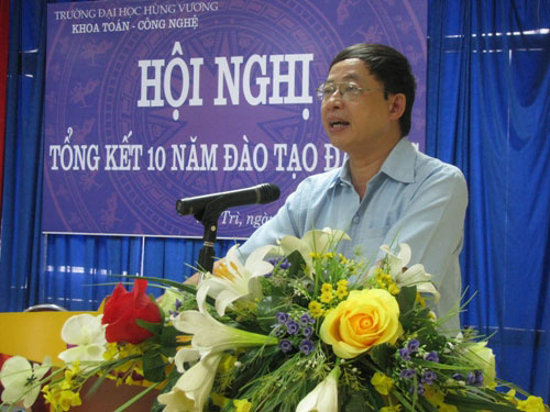 Khoa Toan – Cong nghe to chuc “Hoi nghi tong ket 10 nam dao tao dai hoc”