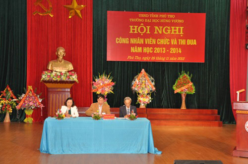 Hoi nghi cong nhan vien chuc – thi dua nam hoc 2013-2014