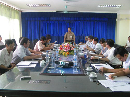 Hoi nghi thong qua quy che dao tao, dao tao nganh trong diem va ke hoach tuyen sinh nam 2013, 2014