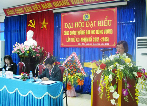 Dai hoi dai bieu Cong doan Truong Dai hoc Hung Vuong lan thu XX (nhiem ky 2012 – 2015)