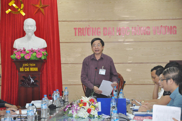 Truong Dai hoc Hung Vuong to chuc nghiem thu “Bao cao tu danh gia giai doan 2011-2015”