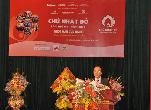 Soi noi Ngay chu nhat do tai Truong Dai hoc Hung Vuong