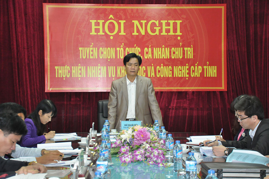 So Khoa hoc Cong nghe tinh Phu Tho to chuc Hoi nghi tham dinh du an, de tai khoa hoc cap tinh cua Truong Dai hoc Hung Vuong