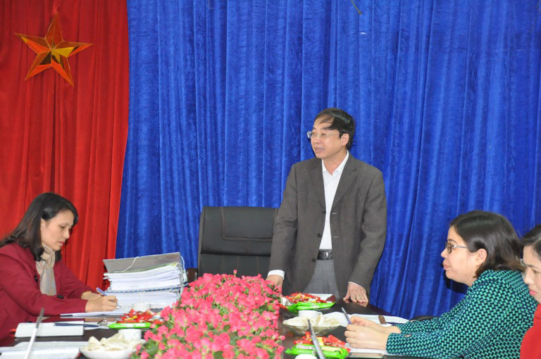 Truong Dai hoc Hung Vuong to chuc bao cao de an xay dung mo hinh thuc tap, thuc hanh trong nha truong
