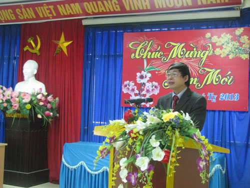 Gap mat dau Xuan Quy Ty 2013