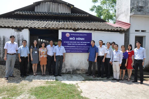  Doan cong tac cua So Khoa hoc Cong nghe tinh Phu Tho kiem tra tien do thuc hien de tai khoa hoc cong nghe nam 2014 cua Truong Dai hoc Hung Vuong