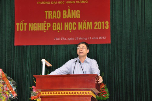 Le phat bang tot nghiep Dai hoc SP Mam non, Dai hoc ke toan lien thong, vua lam vua hoc nam 2013