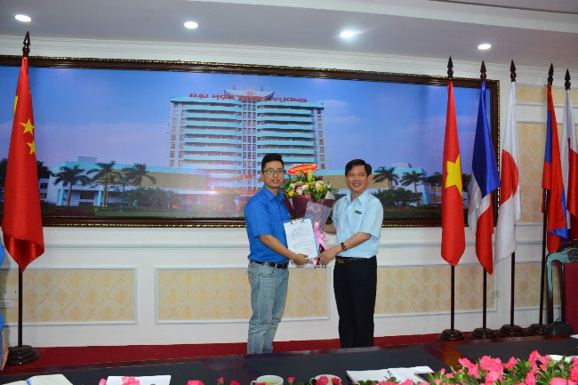 Hoi nghi BCH Doan TNCS Ho Chi Minh Truong DH Hung Vuong mo rong, nhiem ky 2017-2019 thanh cong tot dep