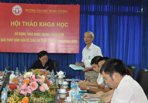 Hoi thao khoa hoc “Su dung thao duoc trong chan nuoi - giai phap dam bao ve sinh an toan thuc pham tu vat nuoi”