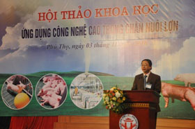 Truong Dai hoc Hung Vuong phoi hop voi Hoi chan nuoi Viet Nam va cac doanh nghiep to chuc Hoi thao khoa hoc “Ung dung cong nghe cao trong chan nuoi lon”