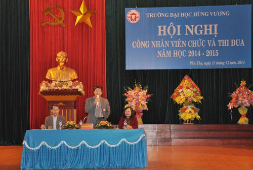 Truong Dai hoc Hung Vuong to chuc Hoi nghi cong nhan vien chuc va thi dua nam hoc 2014-2015