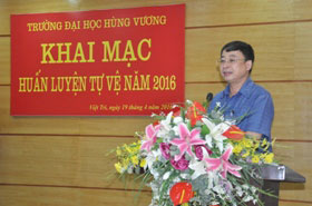 Truong Dai hoc Hung Vuong to chuc khai mac huan luyen tu ve nam 2016