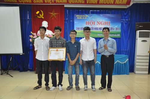 Khoa Khoa hoc Xa hoi & Nhan van va Khoa Nong Lam Ngu to chuc thanh cong Hoi nghi Sinh vien nghien cuu khoa hoc cap Khoa