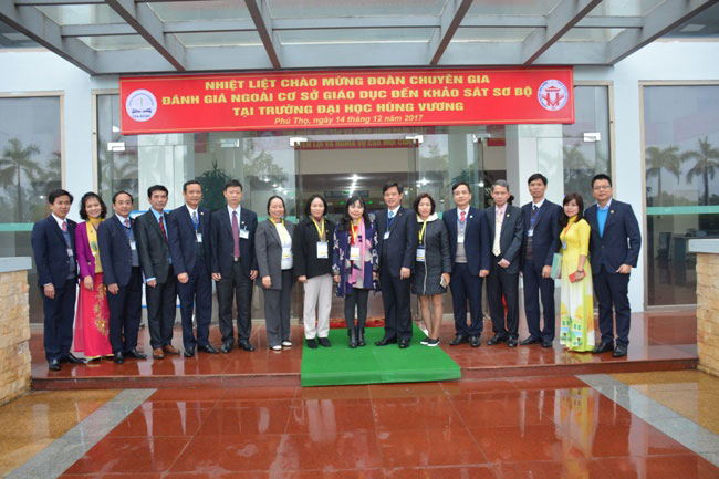 Truong Dai hoc Hung Vuong tich cuc chuan bi cho dot khao sat chinh thuc cua Doan chuyen gia danh gia ngoai