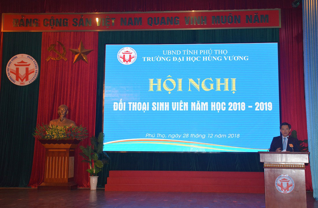 Truong DH Hung Vuong to chuc Hoi nghi doi thoai sinh vien nam hoc 2018 - 2019