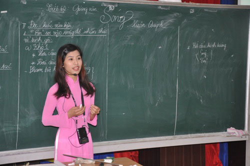 Dai hoc Hung Vuong to chuc Hoi giang sinh vien cap Truong nam hoc 2013 – 2014