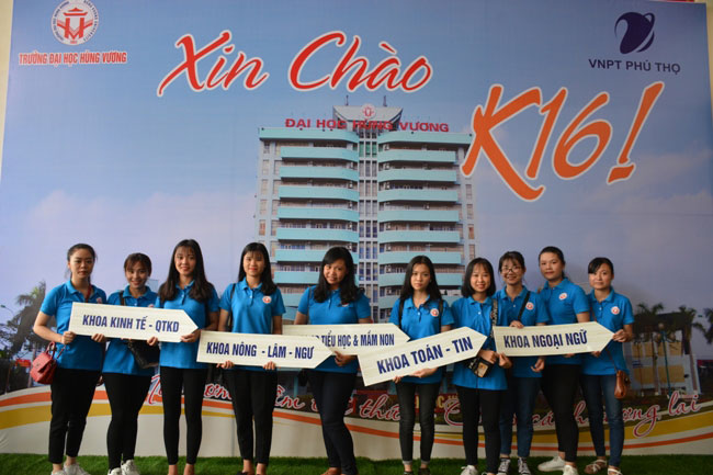 Tung bung Ngay hoi tuu truong nam 2018