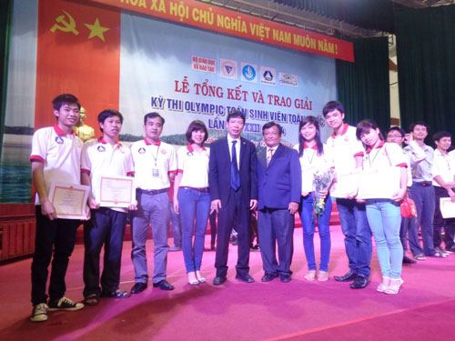 Truong Dai hoc Hung Vuong dat 6 giai tai Ky thi Olympic Toan sinh vien toan quoc lan thu XXII