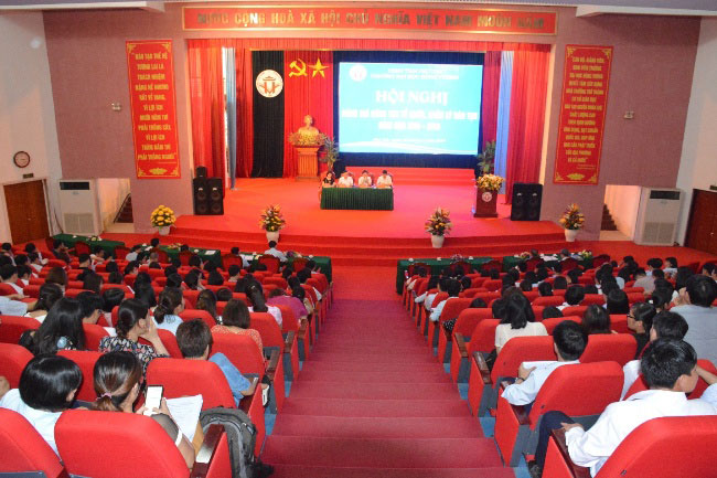 Truong Dai hoc Hung Vuong to chuc Hoi nghi danh gia cong tac to chuc, quan ly dao tao nam hoc 2018-2019