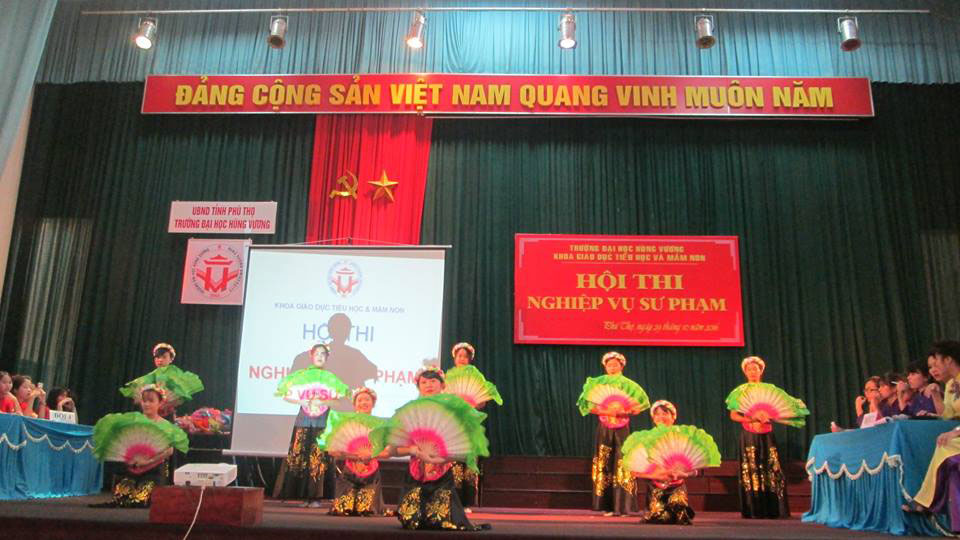 Khoa Giao duc Tieu hoc va Mam non, Truong Dai hoc Hung Vuong  to chuc Hoi thi Nghiep vu su pham