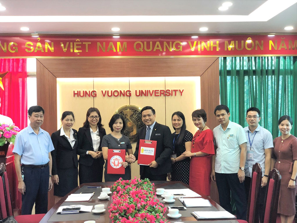 Truong Dai hoc Hung Vuong ky ket thoa thuan hop tac voi Cong ty co phan Du lich - Dich vu - Thuong mai Phu Tho