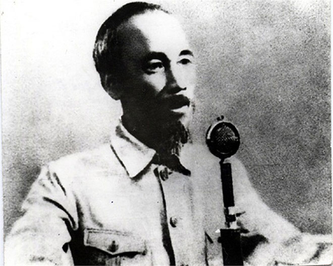 Tu tuong Ho Chi Minh mai mai toa sang cung dan toc va thoi dai