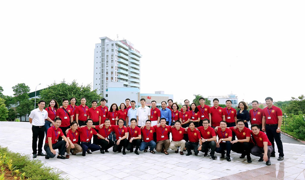 Truong Dai hoc Hung Vuong tiep va lam viec voi doan nghien cuu thuc te cua Hoc vien Chinh tri Khu vuc I