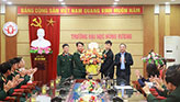 Truong Dai hoc Hung Vuong to chuc cac hoat dong ky niem 78 nam ngay thanh lap QDND Viet Nam va 33 nam Ngay hoi quoc phong toan dan nam 2022
