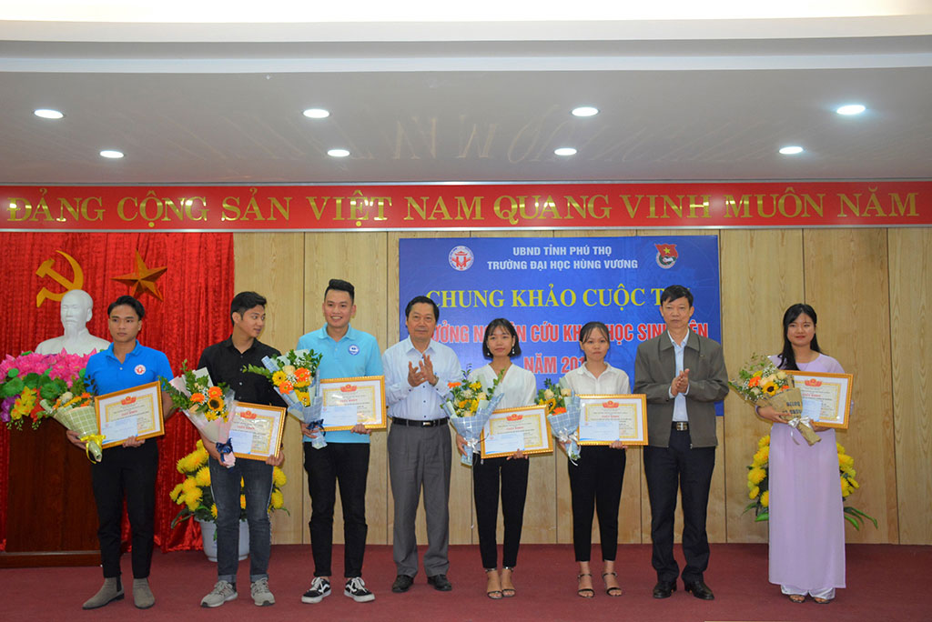 Phong su ve Uom mam khoi nghiep do Dai Phat thanh va Truyen hinh Phu Tho san xuat