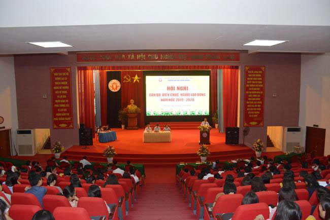 Hoi nghi can bo, vien chuc, nguoi lao dong nam hoc 2019 – 2020 thanh cong tot dep