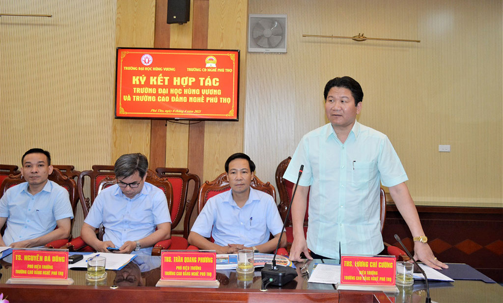 TRUONG DH HUNG VUONG KY KET HOP TAC VOI TRUONG CD NGHE PHU THO | Tin tuc |  Ban in 