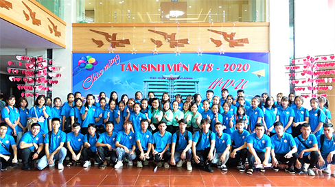 HVU: Ron rang khong khi ngay nhap hoc dot 1 nam 2020