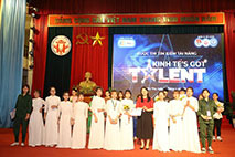 Tung bung dem hoi KINH TE’S GOT TALENT 2021 cua HVU